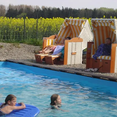 Kolauerhof - Bauernhofurlaub In Grömitz
