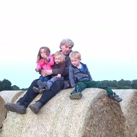 Kolauerhof - Bauernhofurlaub In Grömitz